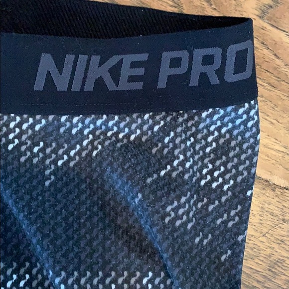 Nike dri fit pants - Picture 3 of 3